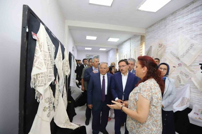 Kaymek’ten 3 Bin 838 Eserlik Sergi