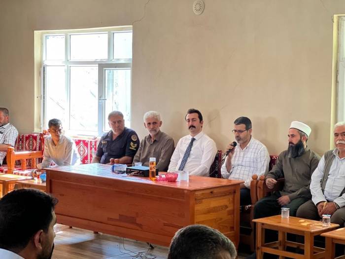 Çınar Kaymakamı Günlü, Medyada Gezen "Müftüye Karşılama Soruşturması" İddiasını Yalanladı