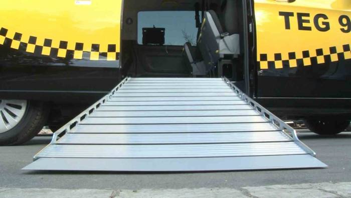 İstanbul’da Taksi Karmaşası Devam Ediyor, Taksici Esnafı Sorunun Çözülmesini Bekliyor