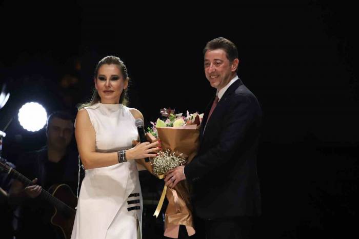 Kuş Cenneti Festivali, Funda Arar Konseri İle Sona Erdi