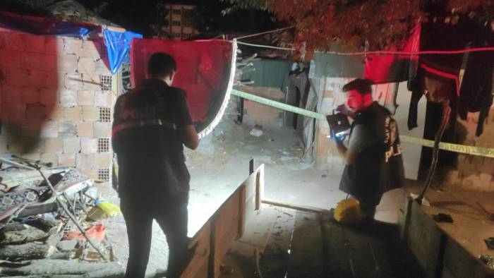 Pompalı Tüfekle 2 Kişiyi Yaraladı