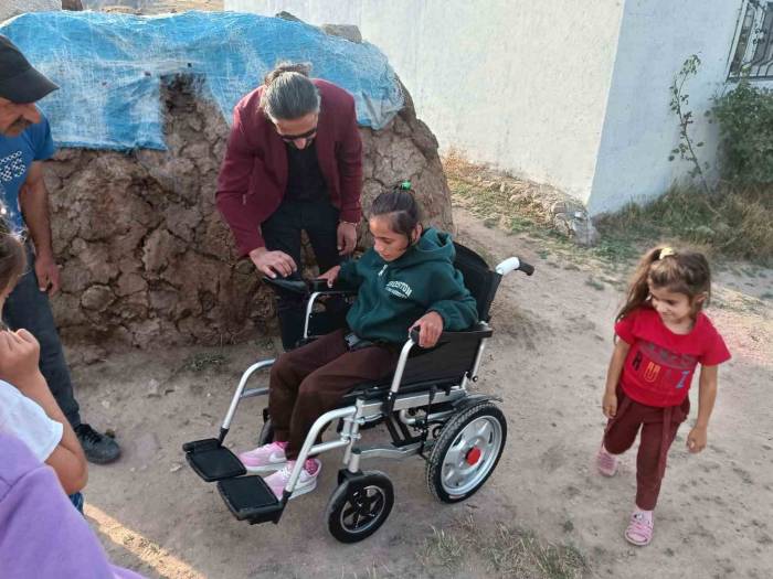 Vanlı Amcan Engellilerin Umudu Oluyor