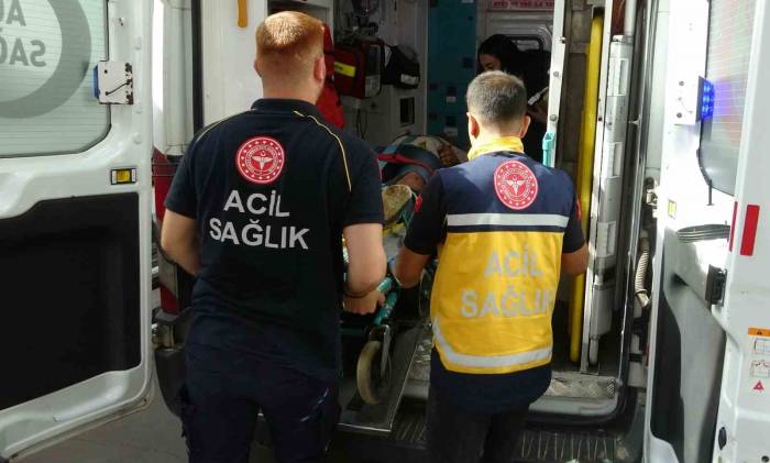 Adıyaman’da Kule Vinç Devrildi: 2 Yaralı