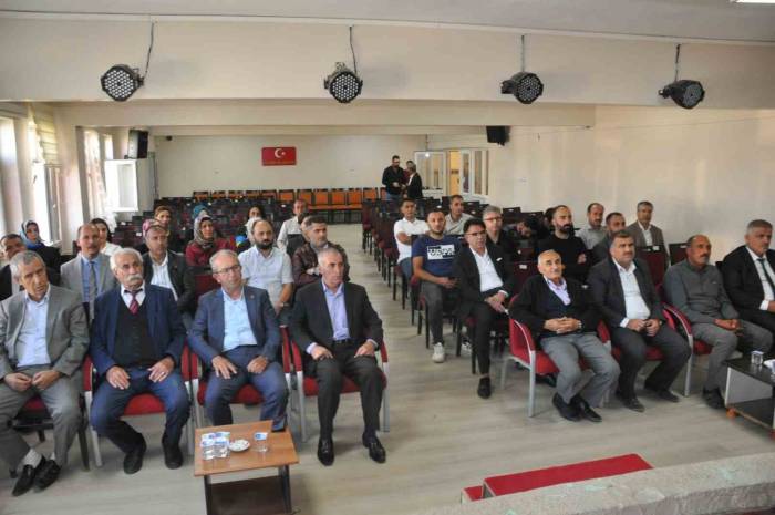 Bulanık Yerel Eylemler Grubu Derneği Tarafından Stk’lara Eğitim Semineri Verildi