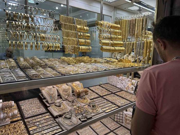 Altında Yıl Sonu Beklentisi Yüksek