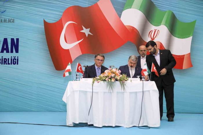 Türkiye-iran Arasında "sınır İlleri Ekonomik İşbirliği” Mutabakatı İmzalandı