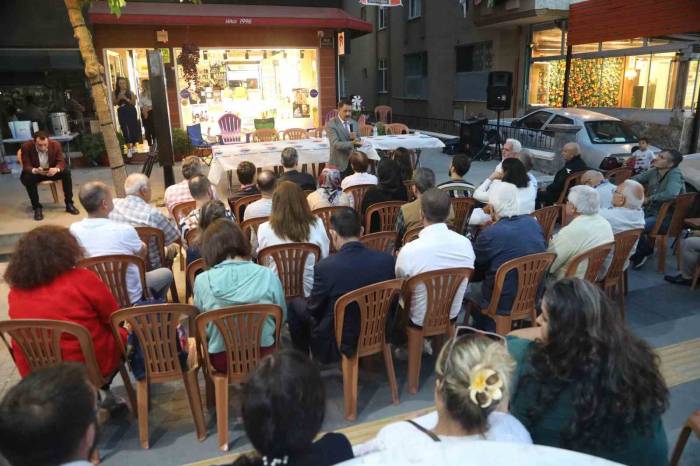 Başkan Deveci, Lozan Caddesi’nde Esnafı Dinledi