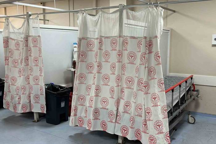 Diyarbakır’da Madde Bağımlısı Hastane Acilini Birbirine Kattı