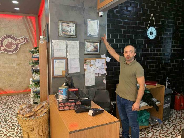 Çalıştığı Kasabın Kasasından 15 Günde 150 Bin Tl Çaldı: Hırsızlık Anı Kamerada