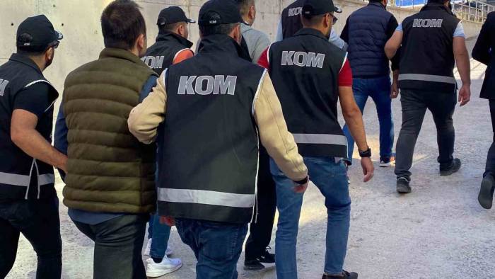 Erzurum Polisinden Fetö Operasyonu