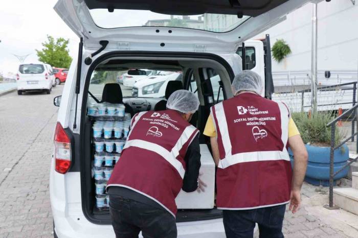 Aşevinin Kazanları Öğrenciler İçin Kaynıyor