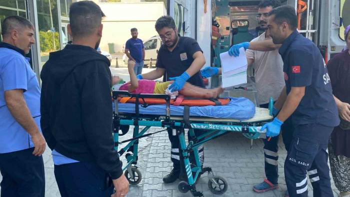 Konya’da 3. Kattan Düşen Çocuk Hastanelik Oldu