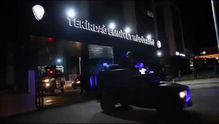 Fetö Operasyonunda Eski Emniyet Müdürü Ve Zabıt Katibi Yunanistan’a Kaçarken Yakalandı