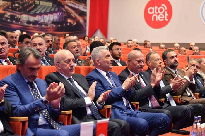 Bakan Bolat: “İkinci El Araç Fiyatlarında Yüzde 10-15 Oranında Düşüşler Var”