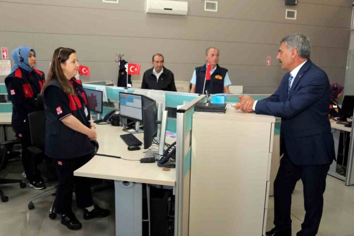Vali Özkan, “112 Acil Çağrı Merkezini Gereksiz Aramalarla Meşgul Etmeyelim”