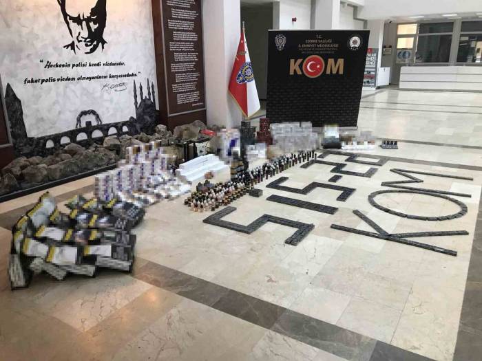 Edirne’de Kaçak Sigara Operasyonu: 8 Kişi Gözaltına Alındı
