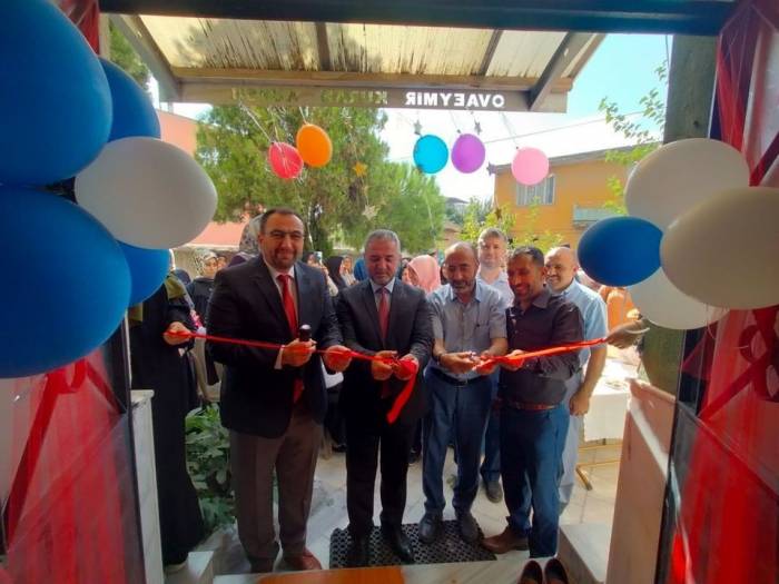 Efeler İlçe Müftülüğü Ovaeymir 4-6 Yaş Kur’an Kursu Dualarla Açıldı