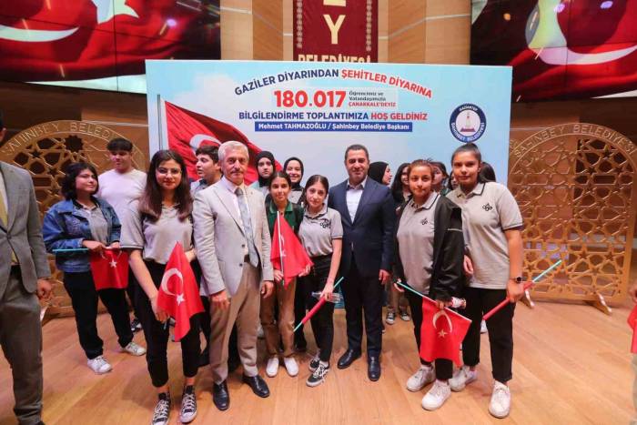 Gazi Torunları Çanakkale’de Ecdat İçin Dua Ediyor