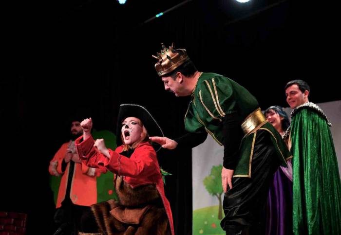 Konyaaltı’nda Çocuklar İçin ‘Çizmeli Kedi’ Oyunu Gerçekleştirilecek