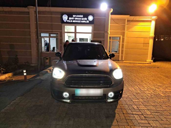 Beylikdüzü’nde Kaputunda Yolcu Taşıyan Sürücüye Ceza