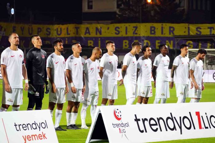 Ümraniyespor, İlk Galibiyetinin Peşinde