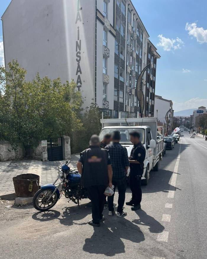 Emirdağ’da 9 Motosiklet Trafikten Men Edildi