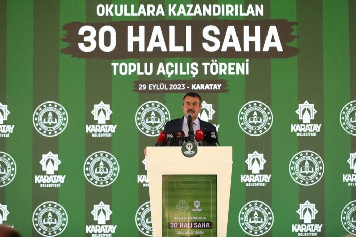 Bakan Tekin: “Dijital Bağımlılık Sadece Çocuklarımızın Zamanlarını Çalmıyor, Psikolojilerini Alt Üst Ediyor”