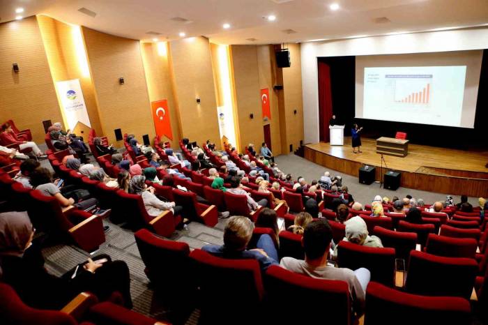 Yadem Konferansları ‘Alzheimer’ Konusuyla Başladı