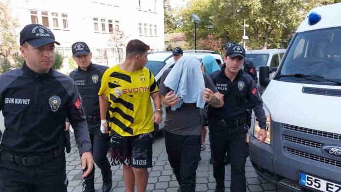 Uyuşturucu Ticaretinden 10 Kişi Adliyeye Sevk Edildi