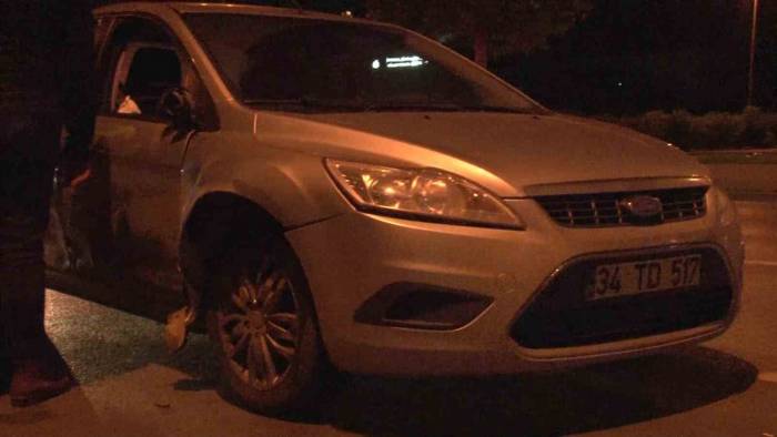 Kartal’da Motosiklet Ve Otomobil Çarpıştı: 2 Yaralı