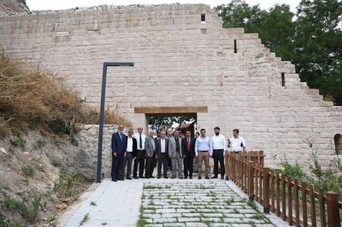 Hisar Yürüyüş Yolu Hizmete Açıldı