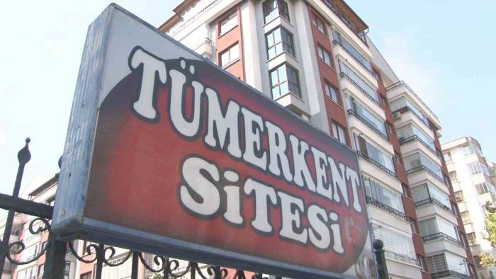 Ev Sahibi Rayiç Bedel Diyerek 14 Bin Lira İstedi Kiracılar Fahiş Diyerek İtiraz Etti