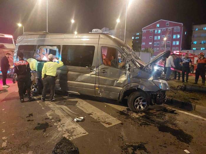 Rap Sanatçısı Vahap Canbay Trafik Kazasında Yaralandı