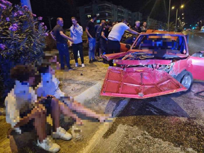 Milas’ta 16 Yaşındaki Sürücü Dehşet Saçtı: 1’i Ağır 3 Yaralı