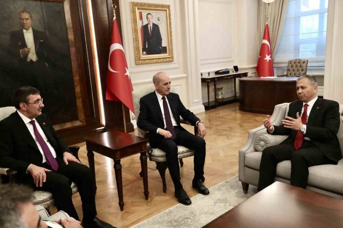 Tbmm Başkanı Kurtulmuş, İçişleri Bakanı Yerlikaya’yı Ziyaret Etti