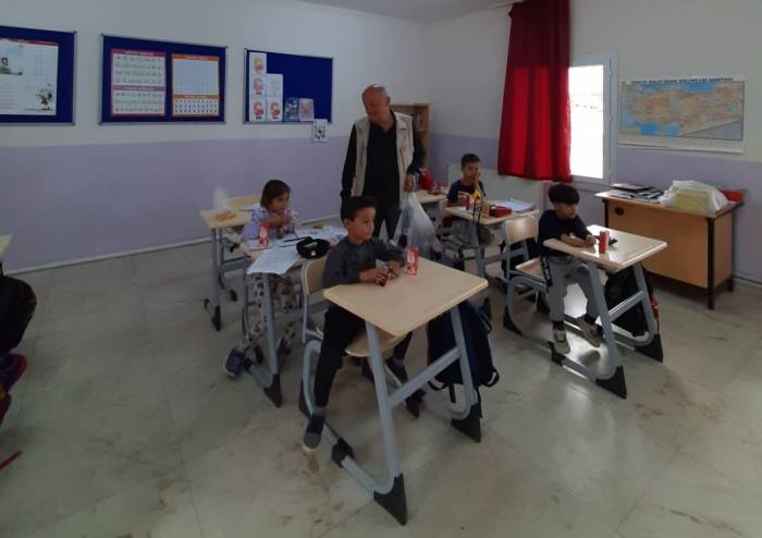 Hayırsever Eczacı Baba Ocağındaki Çocukları Sevindirdi