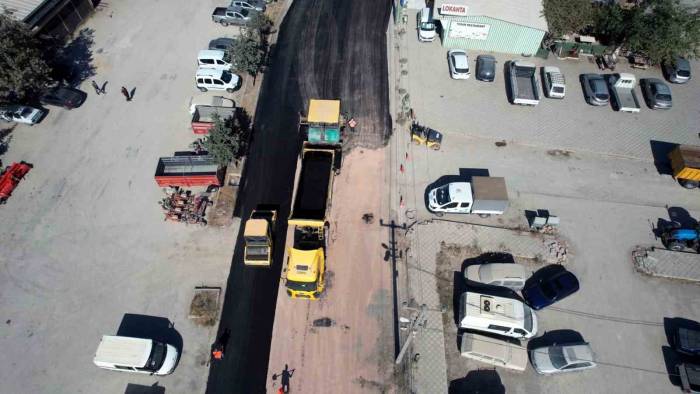 Karacabey’de Altyapıdan Sonra Üstyapı Da Yenileniyor