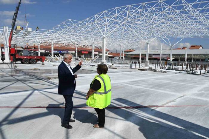 Davraz Kapalı Pazaryerinin 2 Ay İçerisinde Tamamlanması Hedefleniyor