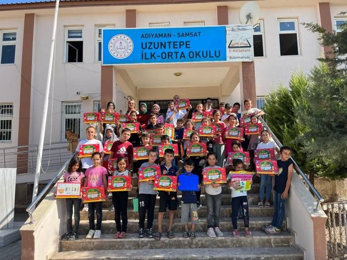 Deprem Bölgesinde Eğitim Gören Çocuklar Unutulmadı