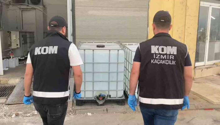 İzmir’de Sigara Kaçakçılarına Ve Sahte Alkol İmalathanesine Operasyon