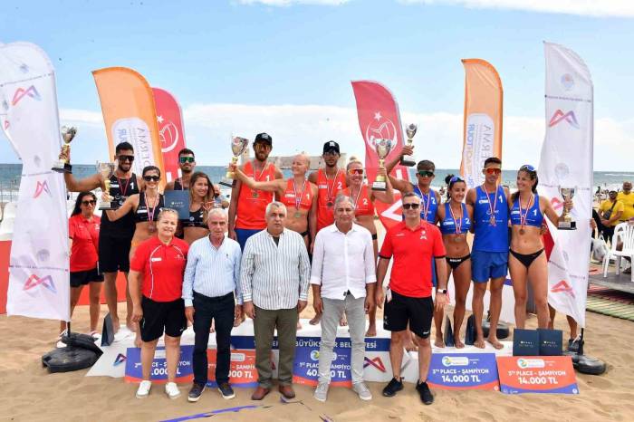 ’pro Beach Tour Plaj Voleybolu Mersin Etabı’ Sona Erdi