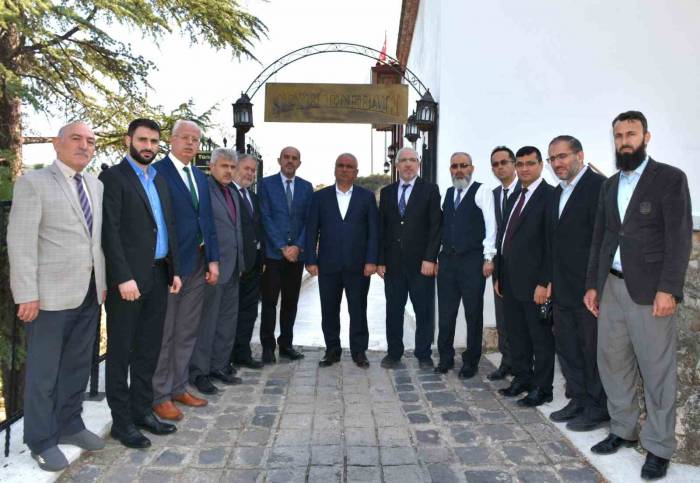 Şeyh Edebali Türbesinde Dualar Edildi