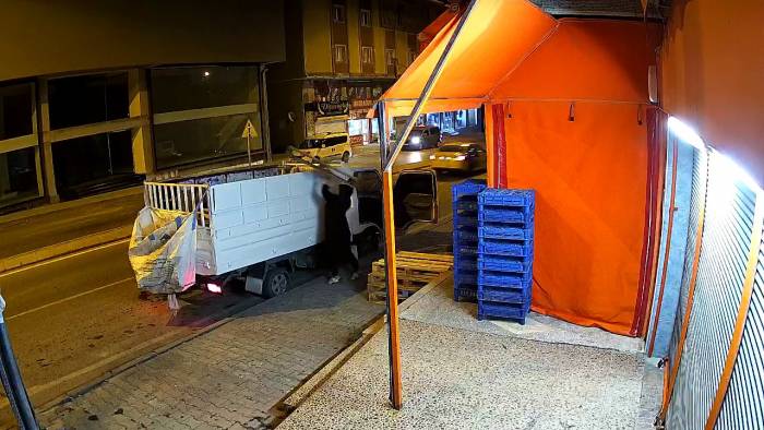 Palet Hırsızları Durmak Bilmiyor, Arnavutköy’den Sonra Sıra Başakşehir’de