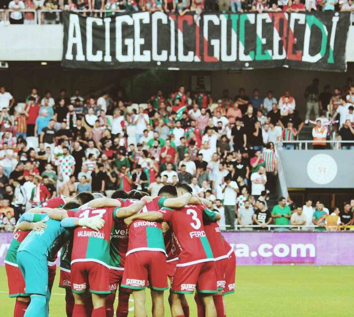 Karşıyaka, İlk Yenilgisini Aldı