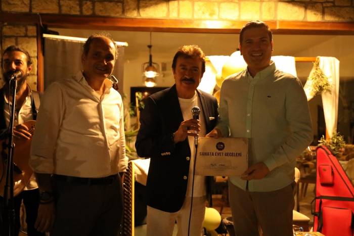 Tayfun Canlı, “Sanat Hayatımızda Daha Çok Yer Almalı”