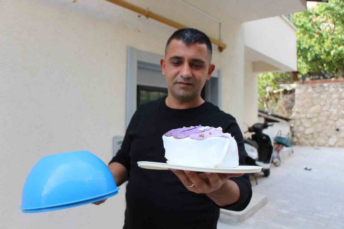 Amasya’da Doğum Günü Pastası Yedikten Sonra Hastanelik Oldular: 14 Kişi Hastaneye Başvurdu
