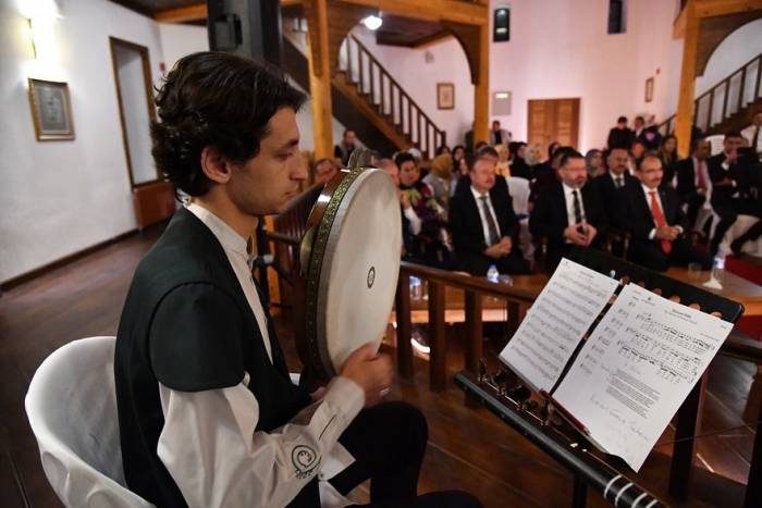 Tarihi Taşmecit Darüşşifada Şifa Nağmeleri Yüzyıllar Sonra Yeniden Yankılandı
