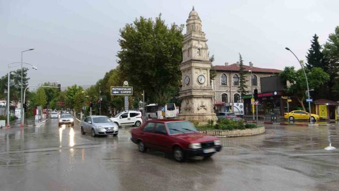 Malatya’da Sağanak Etkili Oluyor