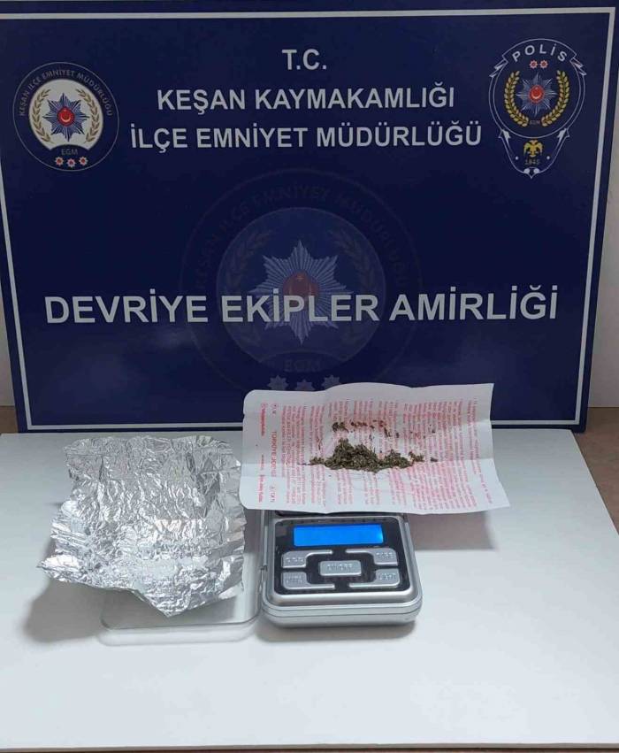 Keşan’da Üzerlerinde Uyuşturucu Ele Geçirilen 2 Şüpheli Gözaltına Alındı