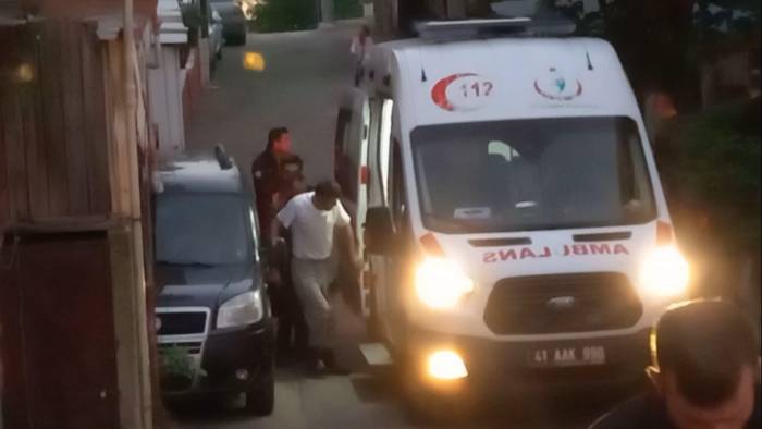 17 Yaşındaki Çocuk Babasını Tabancayla Vurdu